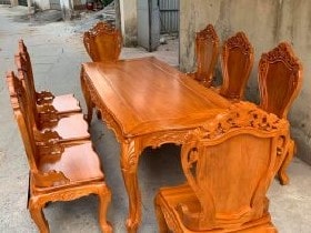 Bàn ghế ăn mẫu Louis gỗ gõ đỏ 8 ghế - Cô Hiền, Hải Dương