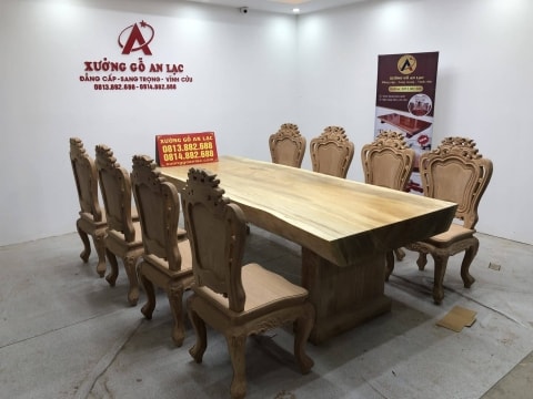Bộ bàn ăn gỗ cẩm hồng nguyên khối 8 ghế louis tựa cong (Cô Trang, Phú Thọ)