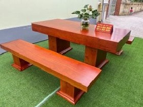 Bộ bàn ăn K3 nguyên khối siêu VIP gỗ gõ đỏ (Anh Tiến, Hà Nội)