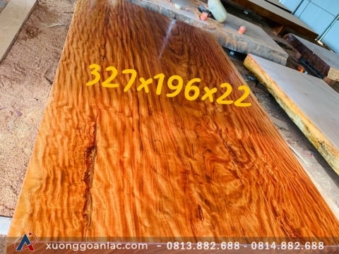 Phản gỗ cẩm hồng nguyên khối 327x196x22cm siêu khủng (Anh Long, Bình Dương)