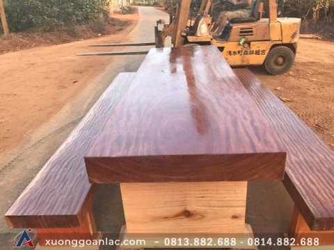 Bộ bàn ghế K3 gỗ Cẩm Hồng siêu vân (Anh Tuấn, Đồng Nai)