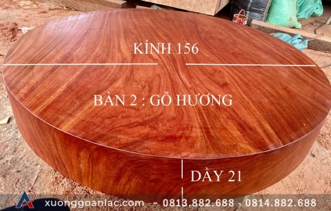 Mặt bàn tròn gỗ gõ đỏ đường kính 156cm dầy 21cm (Chú Miên, Quảng Ninh)