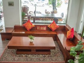 Bộ sofa nguyên khối gỗ cẩm ( Anh Văn Tuyên Quang