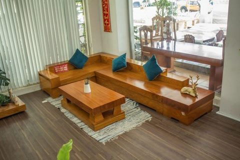 Bộ sofa nguyên khối gỗ gõ đỏ ( Anh Vương - Bắc Giang)