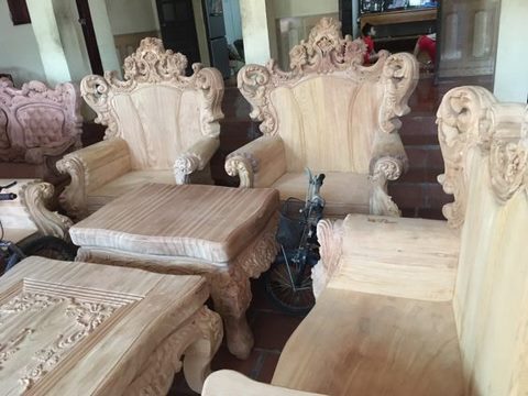 Bàn ghế Hoàng Gia 8 món gỗ Hương đá (chú Khương – Hà Nam)