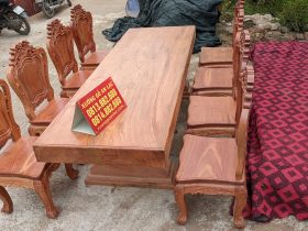 bàn ăn gỗ hương đá nguyên khối