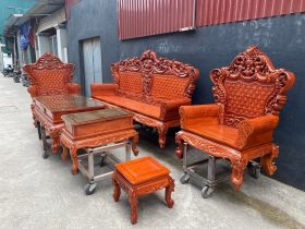 bàn ghế hoàng gia vách trám gỗ hương đá
