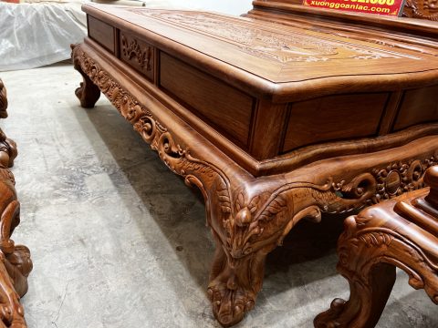 bàn ghế hoàng gia khuôn tranh gỗ hương đá