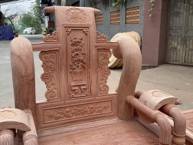 ghế tần công gỗ hương đá cao cấp