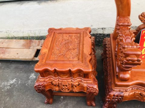 Đôn kẹp của bộ ghế nghê bảo đỉnh gỗ hương đá