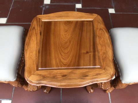 mặt bàn gỗ gõ đỏ bền chắc