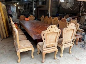 bàn ăn gỗ gõ đỏ nguyên khối 16 ghế