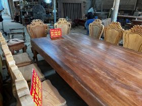 bàn ăn nguyên khối gỗ gõ đỏ cao cấp