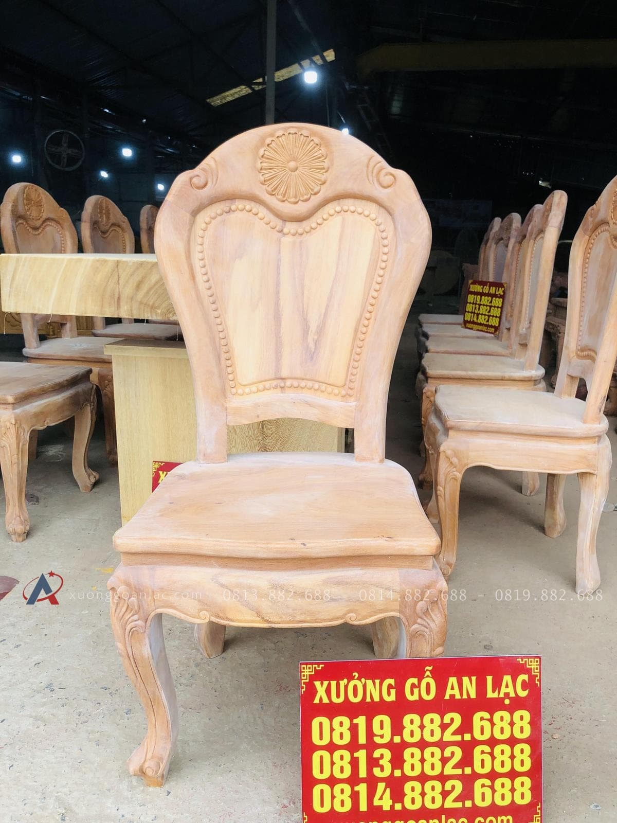 bản mộc hoàn thiện của mẫu ghế hoa cúc