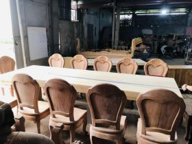 bộ bàn ghế ăn gỗ gõ sang trọng