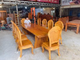 bàn ăn nguyên khối gỗ cẩm đá 10 ghế hoa cúc gỗ gõ đỏ