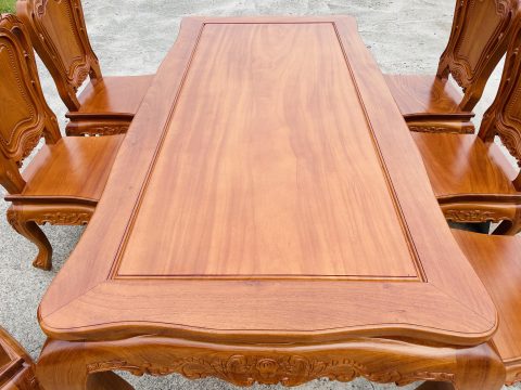 mẫu bàn ăn gỗ gõ đỏ