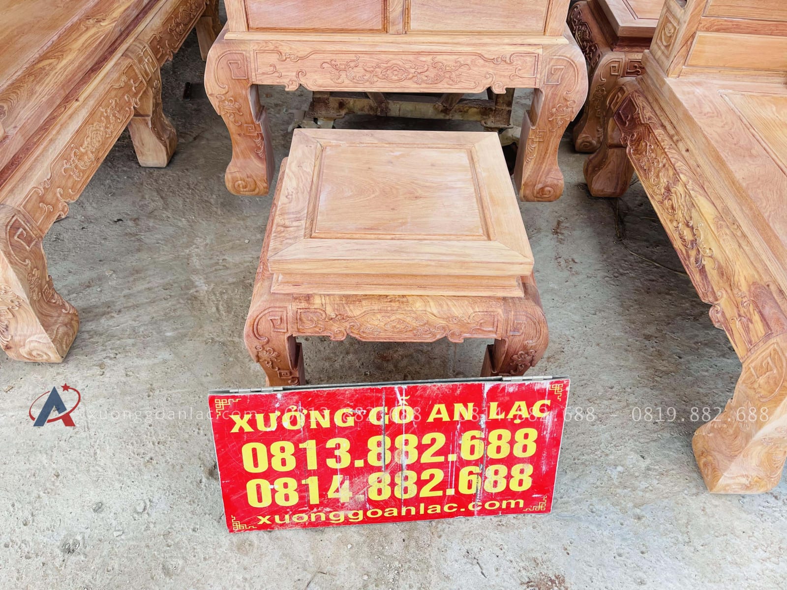 đôn ngồi gỗ hương đá