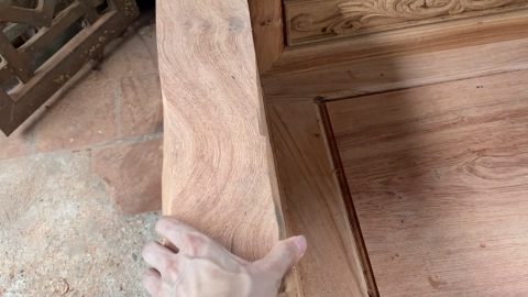bệ tay gỗ hương nguyên khối