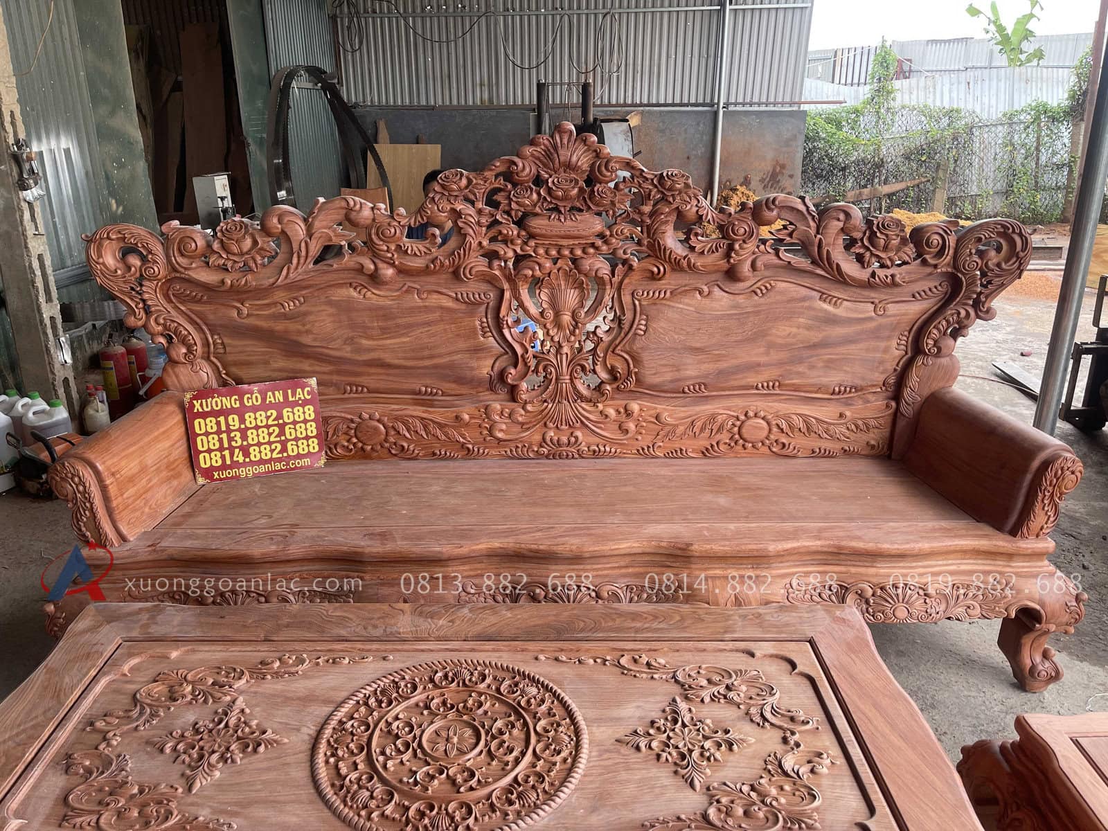 bàn ghế hoàng gia 6 món gỗ hương đá